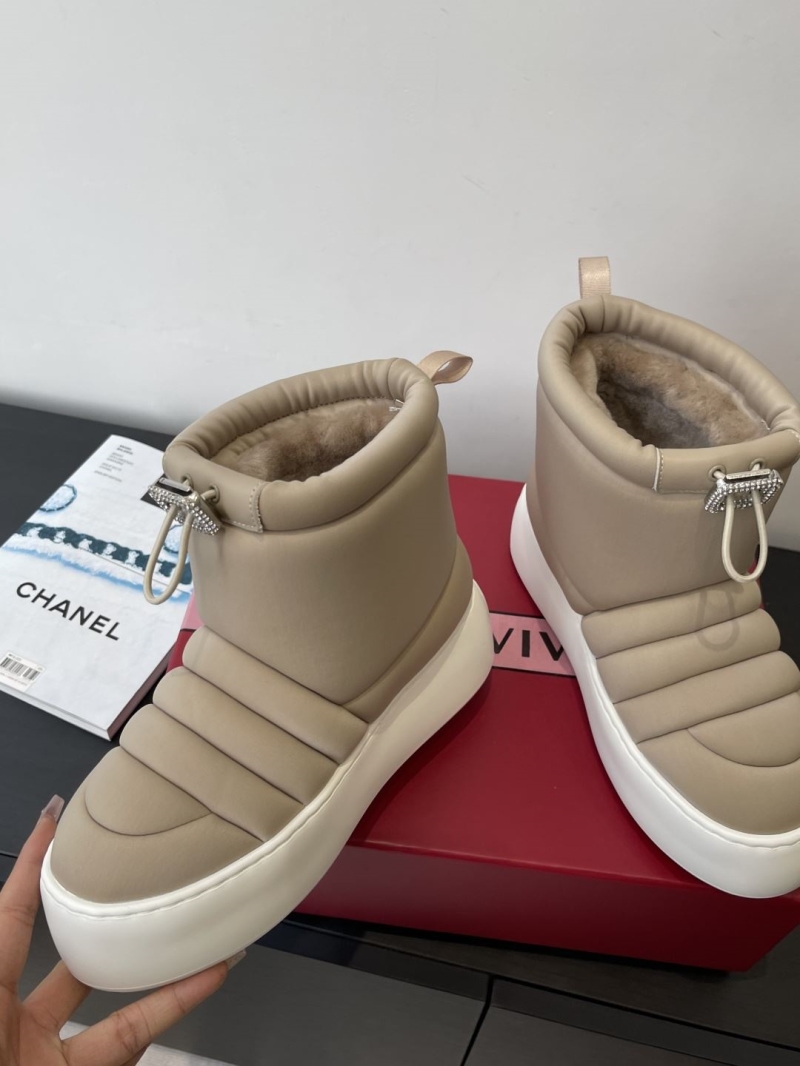 roger u1u1er boots